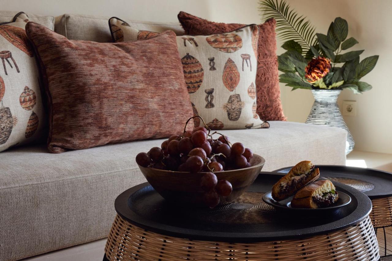 Domus Hestia Suites Pyrgos Kallistis ภายนอก รูปภาพ
